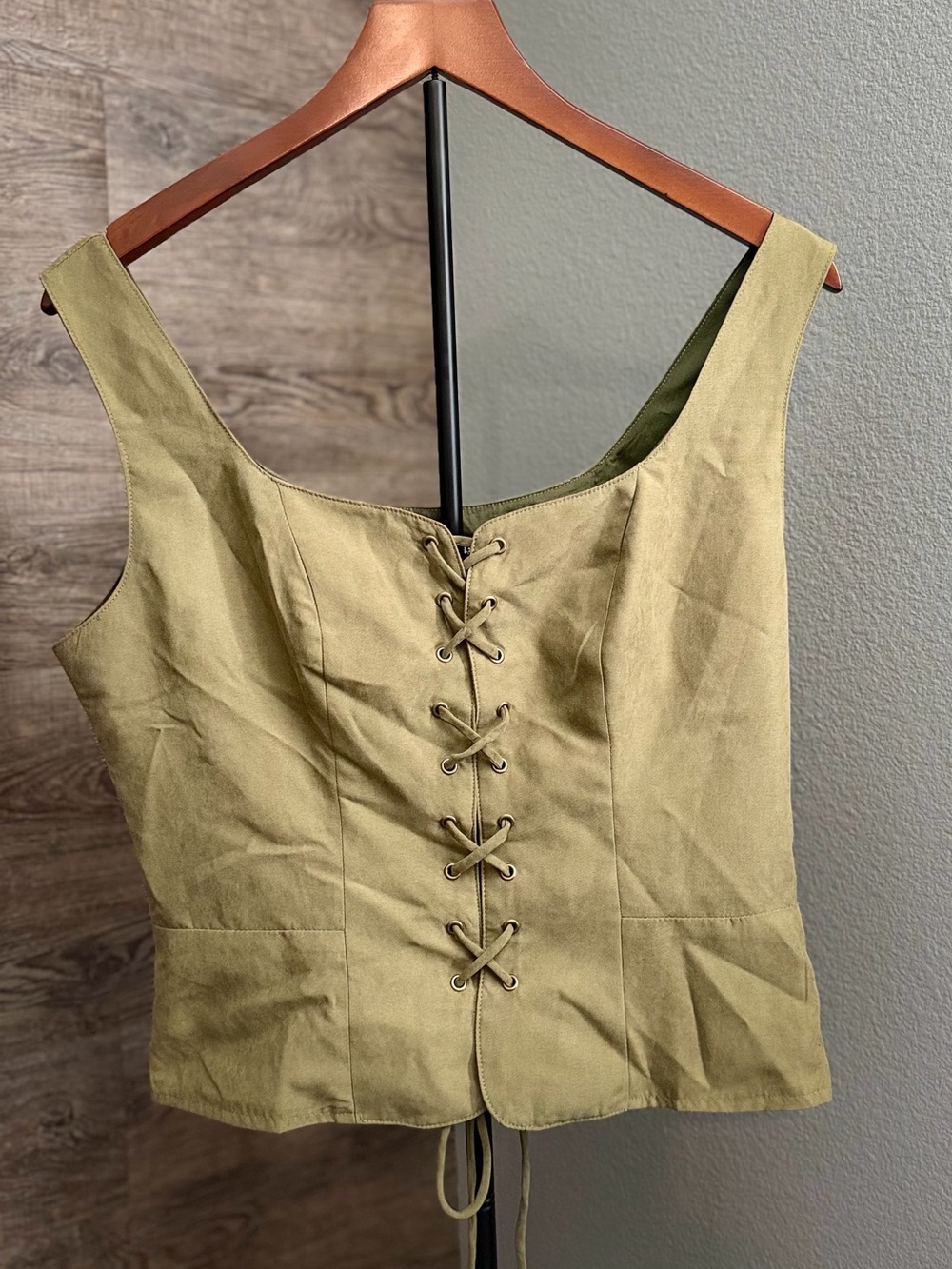 Lace-Up Olive Green Women's Scarlet Darkness Tank Top